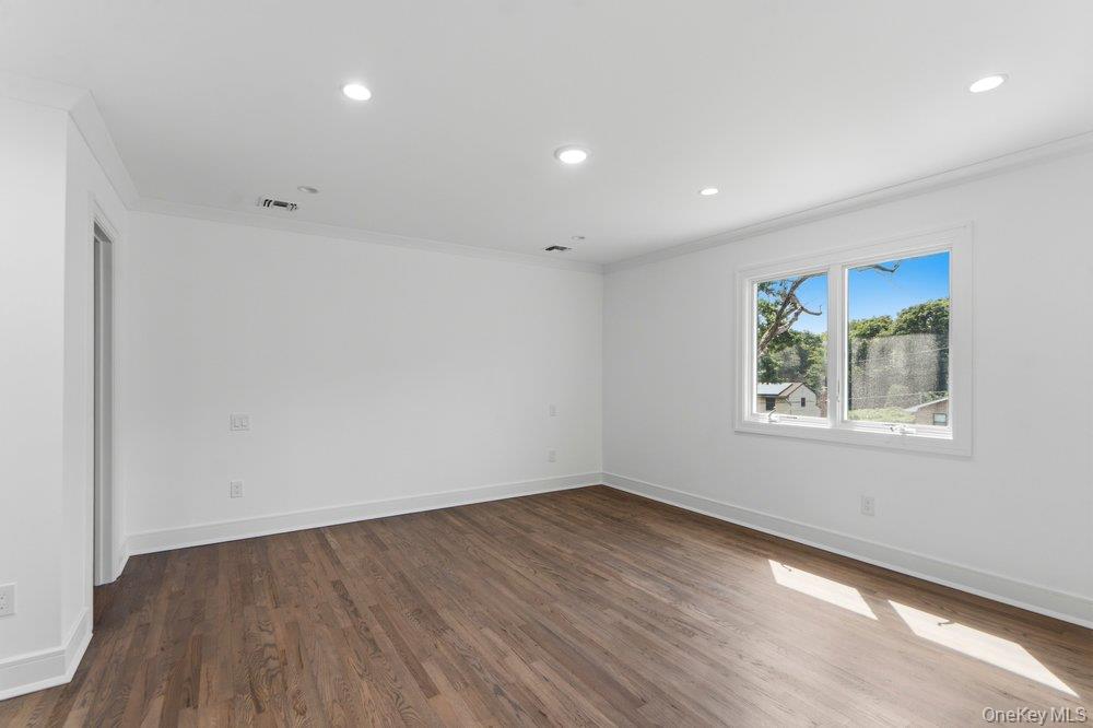 185 Harvard Drive – For Sale photo 24