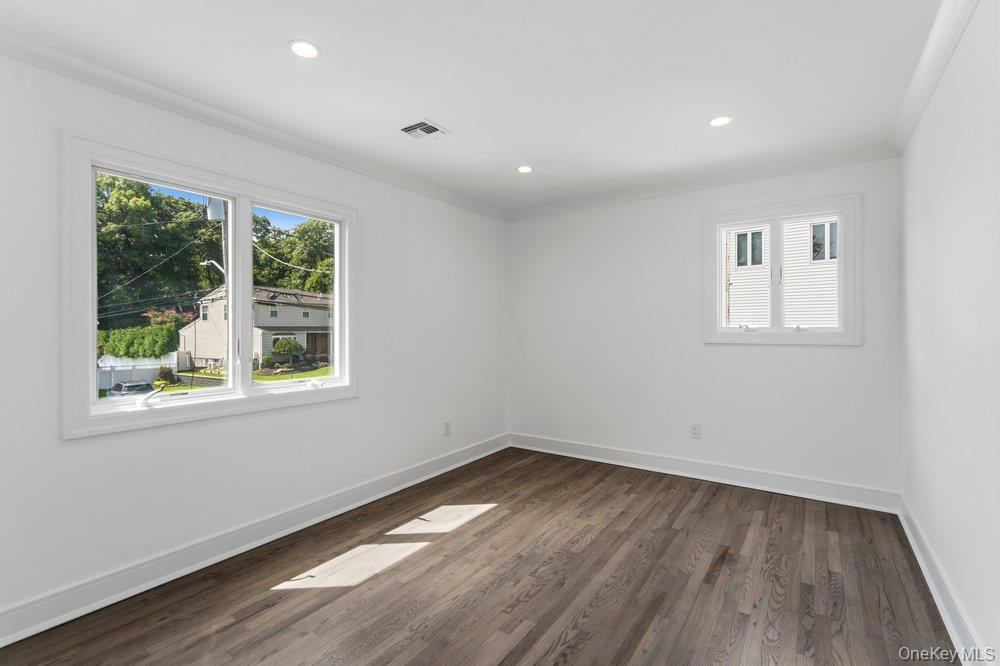 185 Harvard Drive – For Sale photo 22