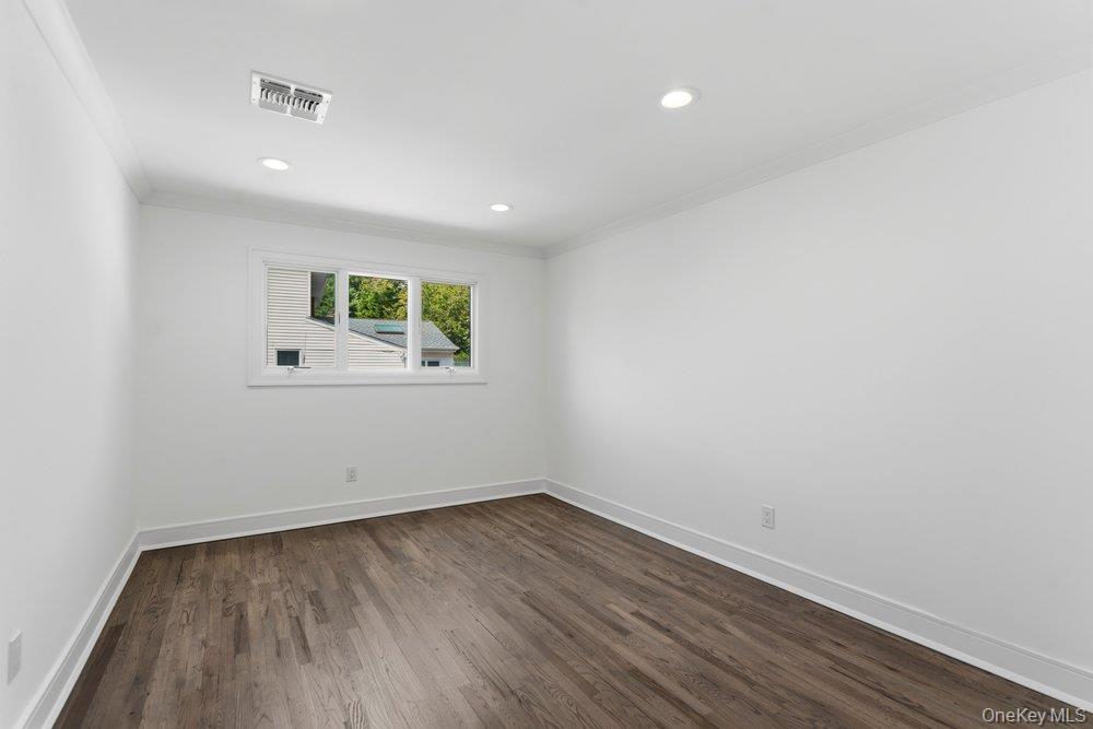 185 Harvard Drive – For Sale photo 23