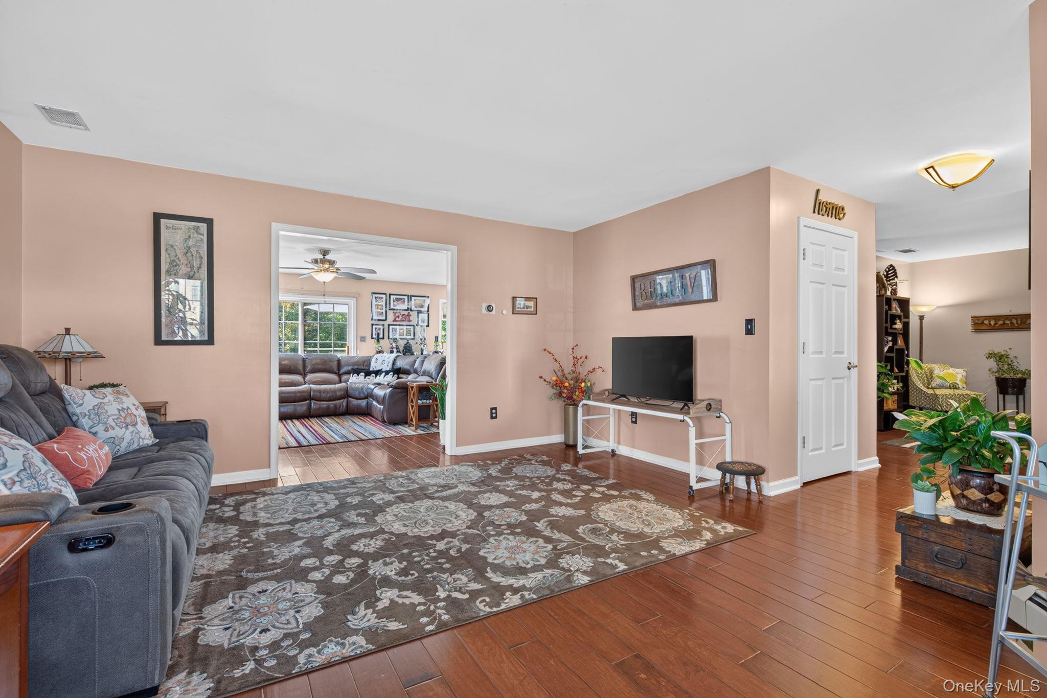 71 Van Alst Road – For Sale photo 7