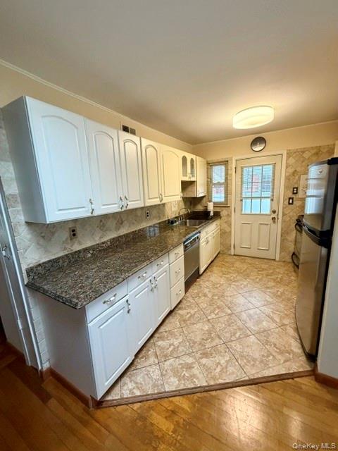 392 Coleridge Street – For Sale photo 11