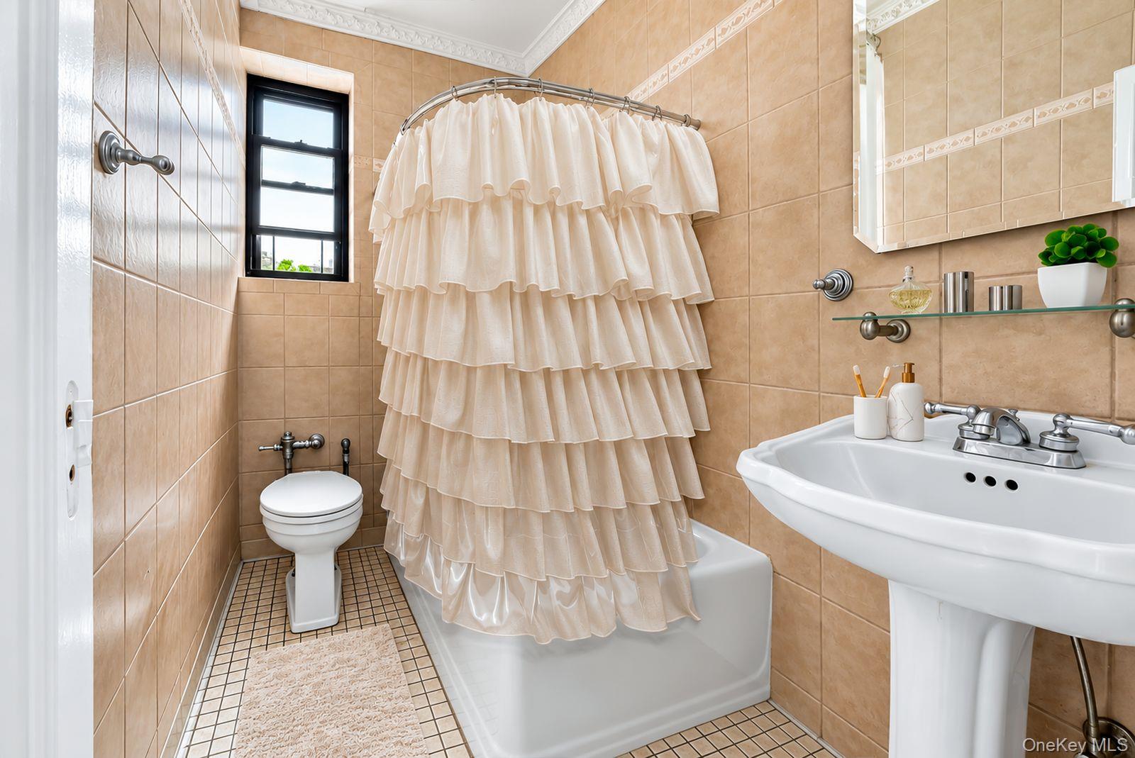 78-14 Austin Street, Unit 3-F photo 8