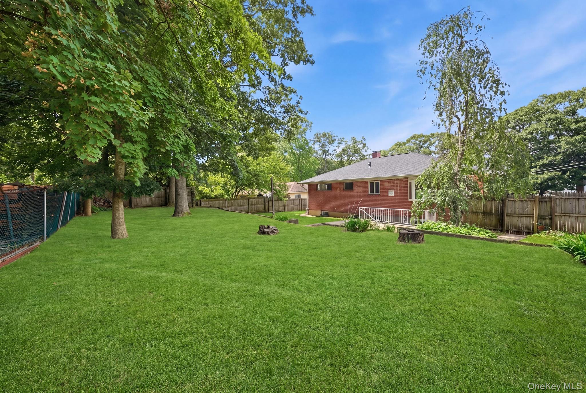 5 Robin Road – For Sale photo 3