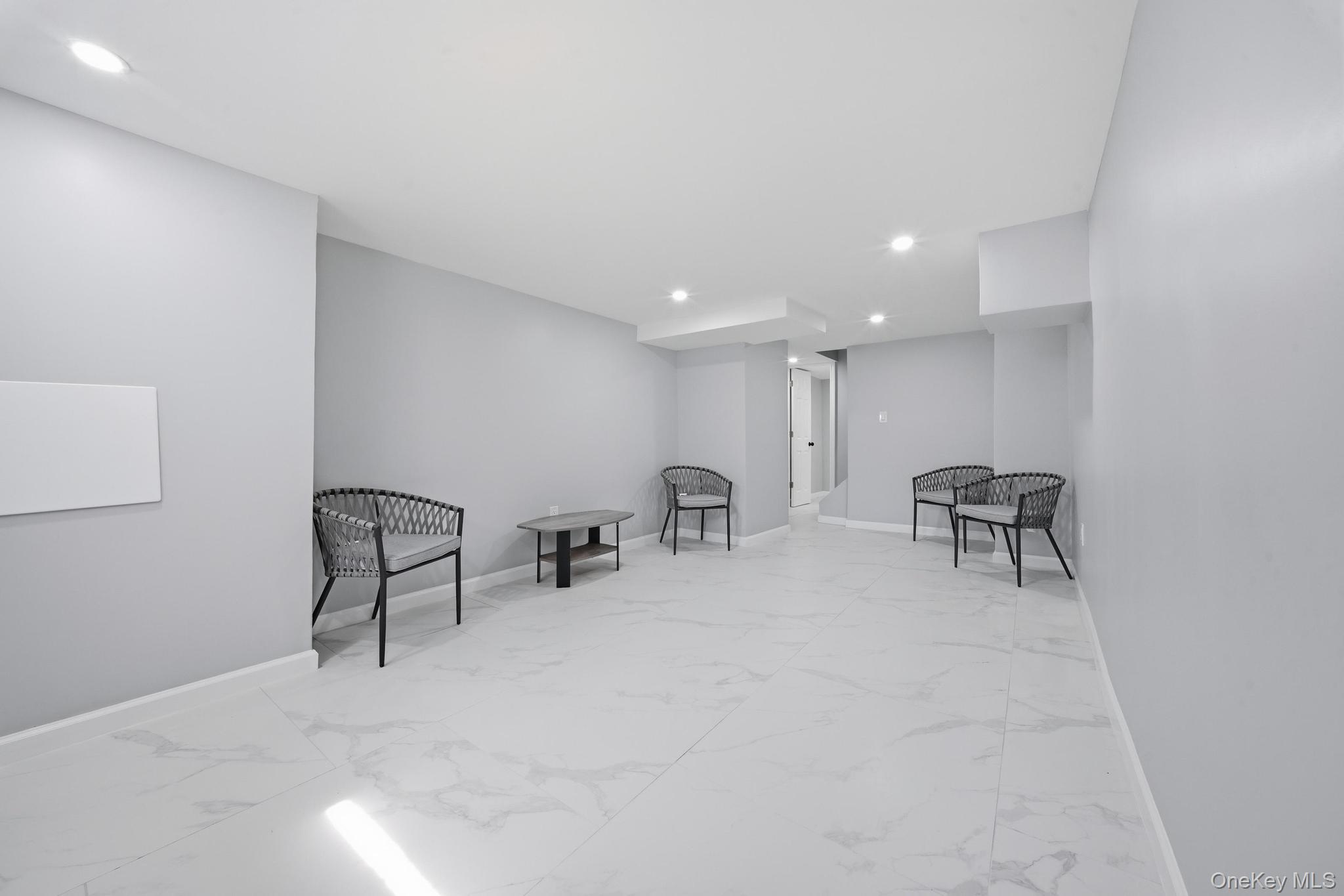 5 Robin Road – For Sale photo 17