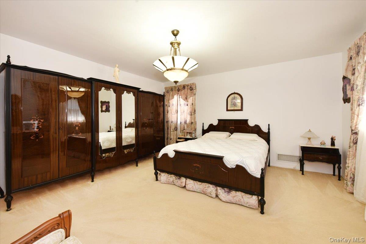 57-46 262nd Street – For Sale photo 18