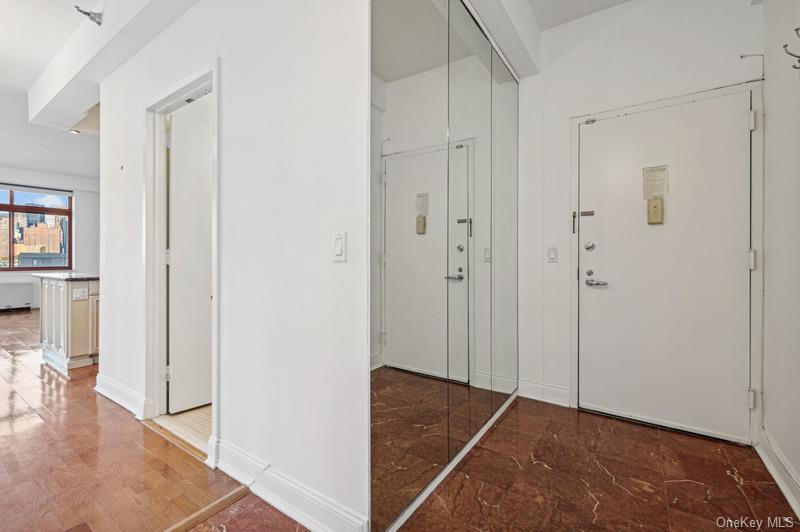 4-74 48th Avenue, Unit 5A photo 7