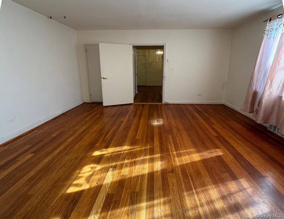 150-29 72 Rd, Unit 6K photo 6