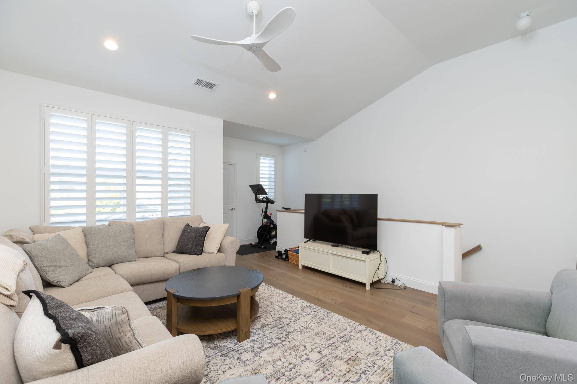 45 Grace Hall Lane – For Sale photo 4