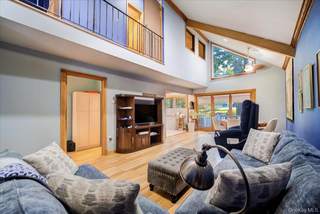 142 N Emerald Drive – For Sale photo 19