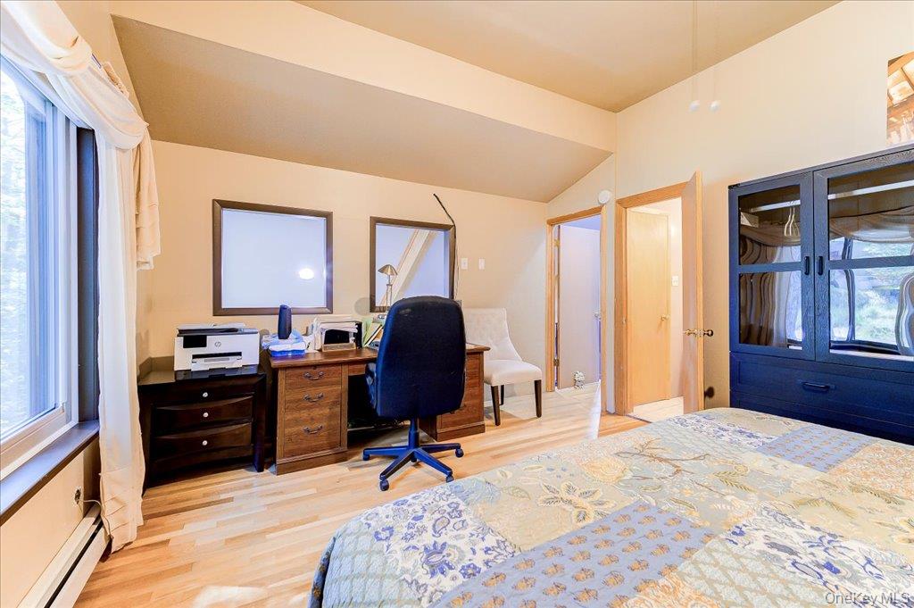 142 N Emerald Drive – For Sale photo 32