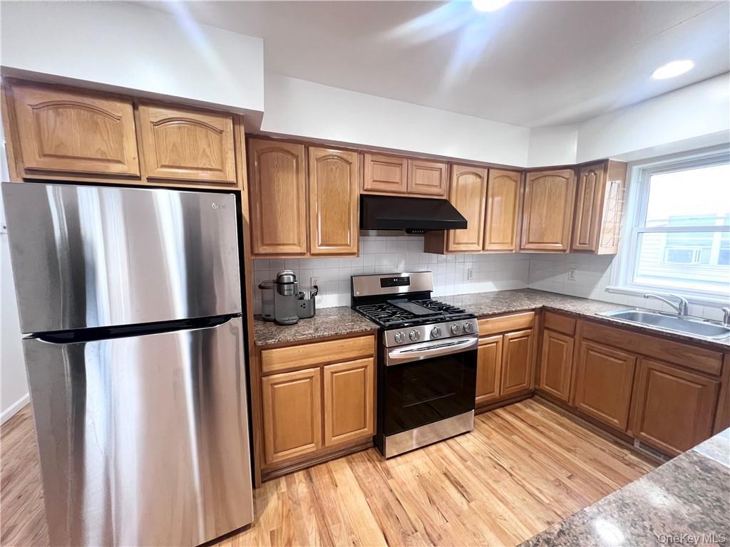 61 Ashland Avenue, Unit 1FL photo 6