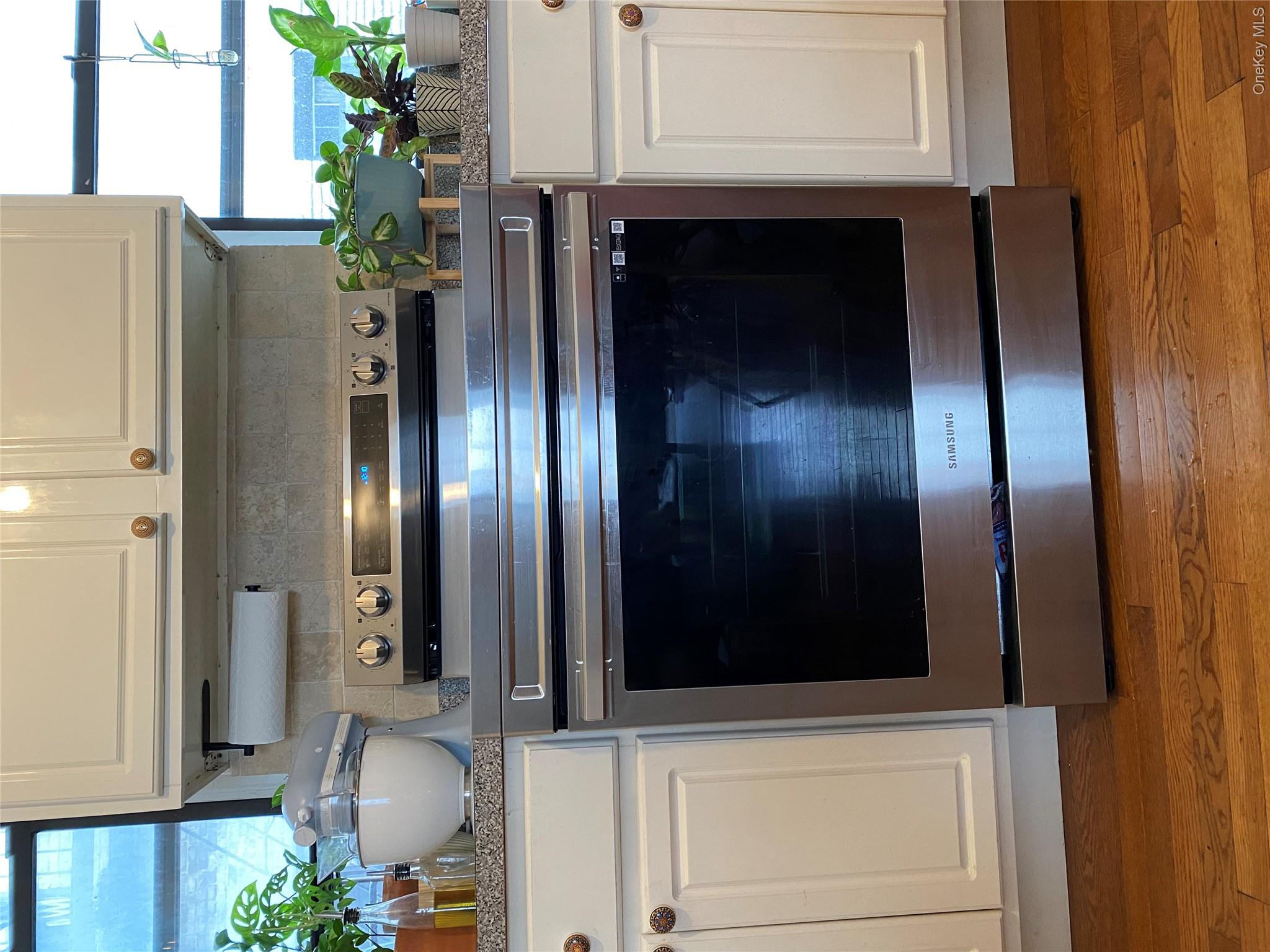 21-27 33 Street, Unit 3G photo 9
