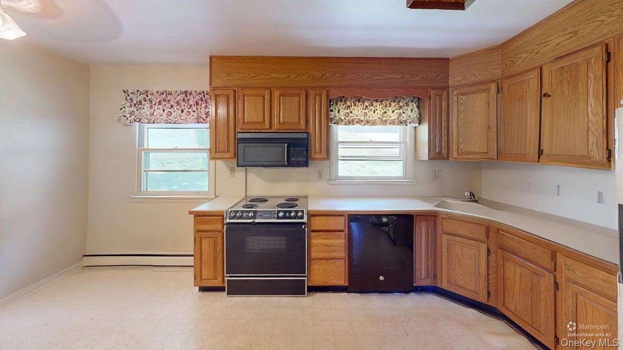 661 Warren Avenue – For Sale photo 6
