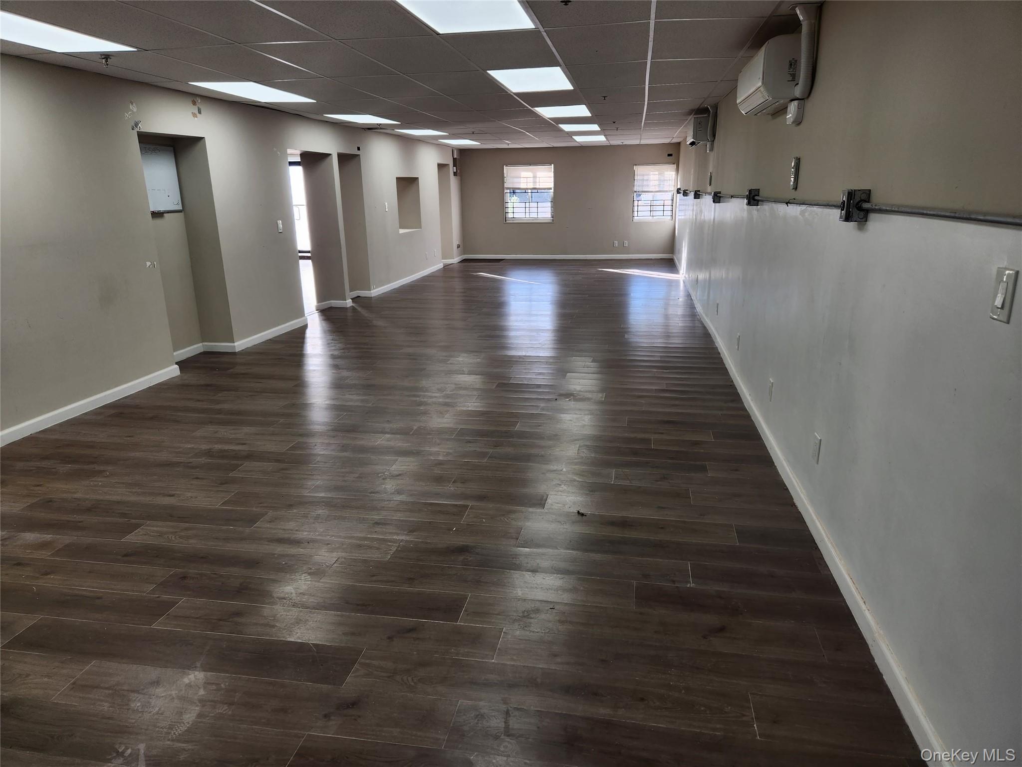 240 W Old Country Rd – For Rent photo 3