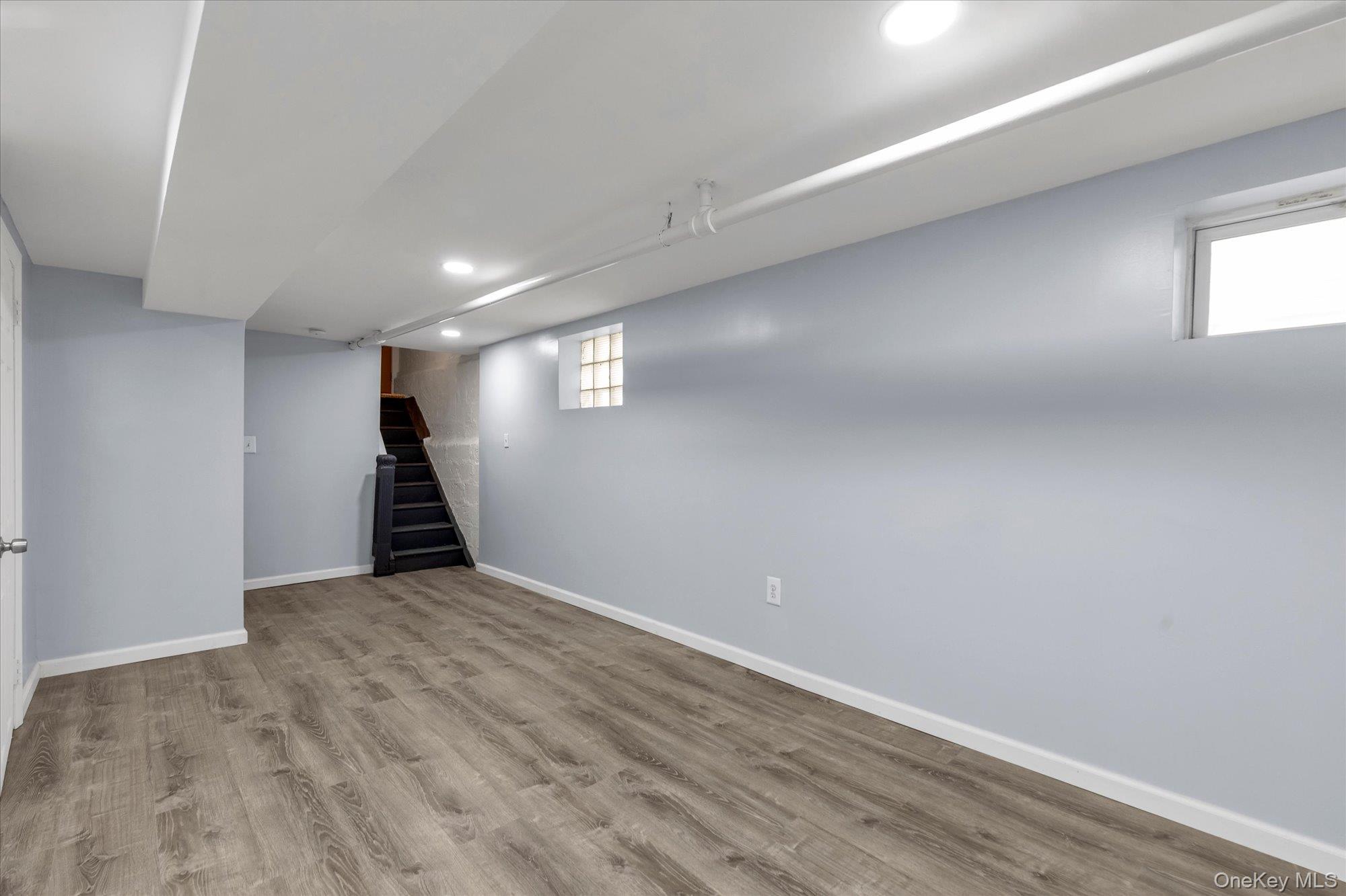 71-39 Nansen Street – For Rent photo 17
