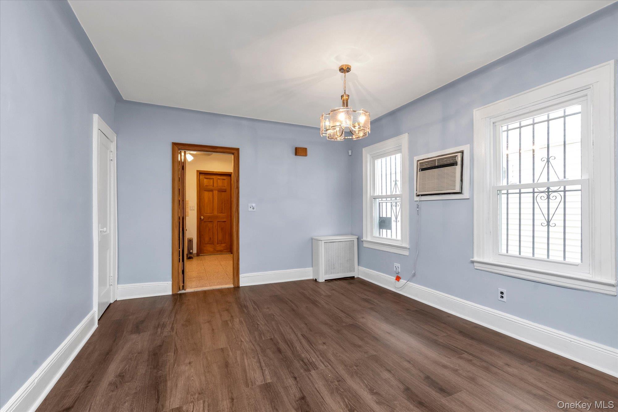 71-39 Nansen Street – For Rent photo 7