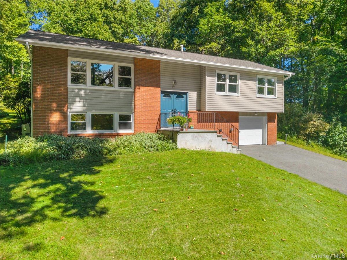 24 Willow Place – For Sale