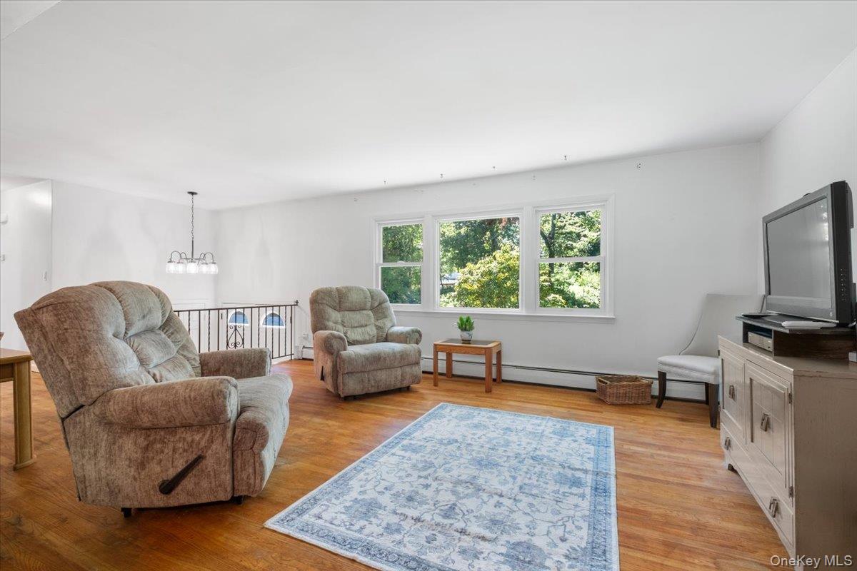 24 Willow Place – For Sale photo 6
