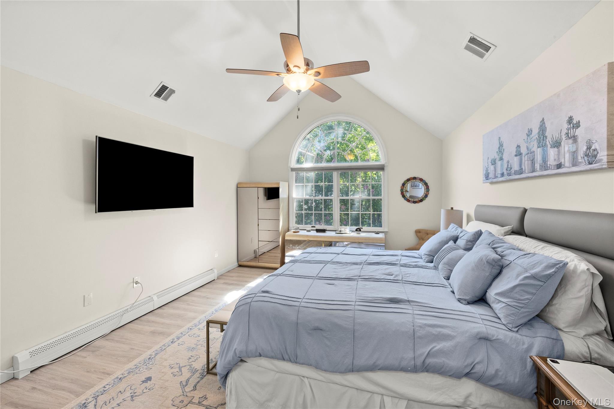 7 Holly Lane – For Sale photo 23