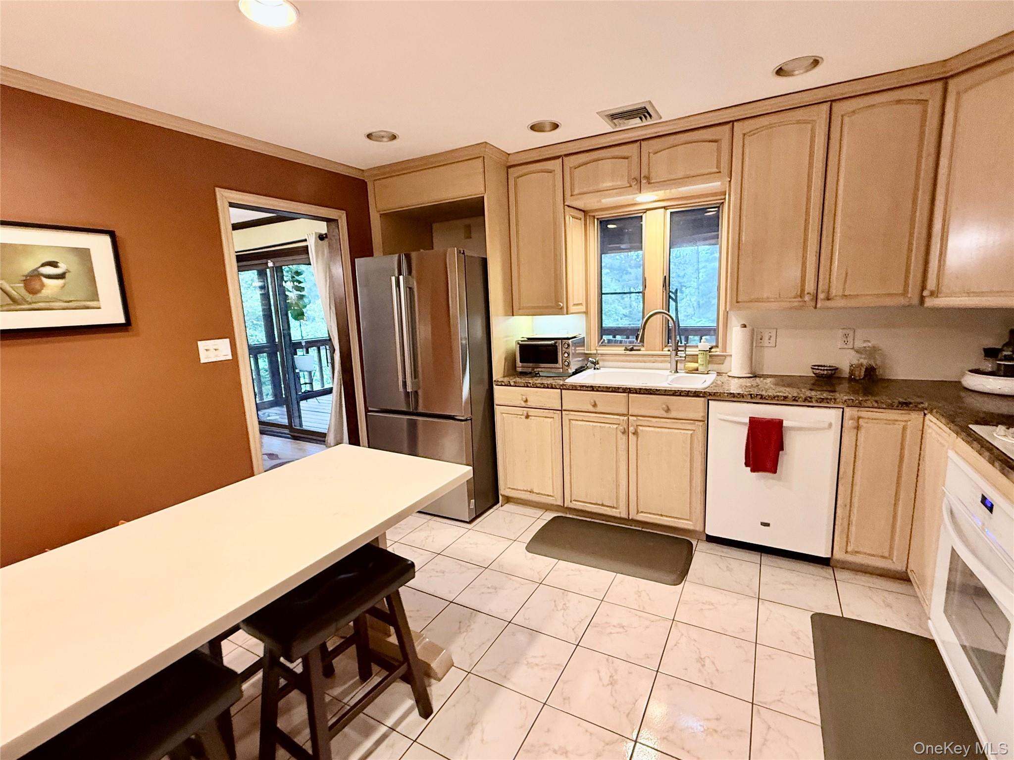 15 Trenton Road – For Sale photo 10