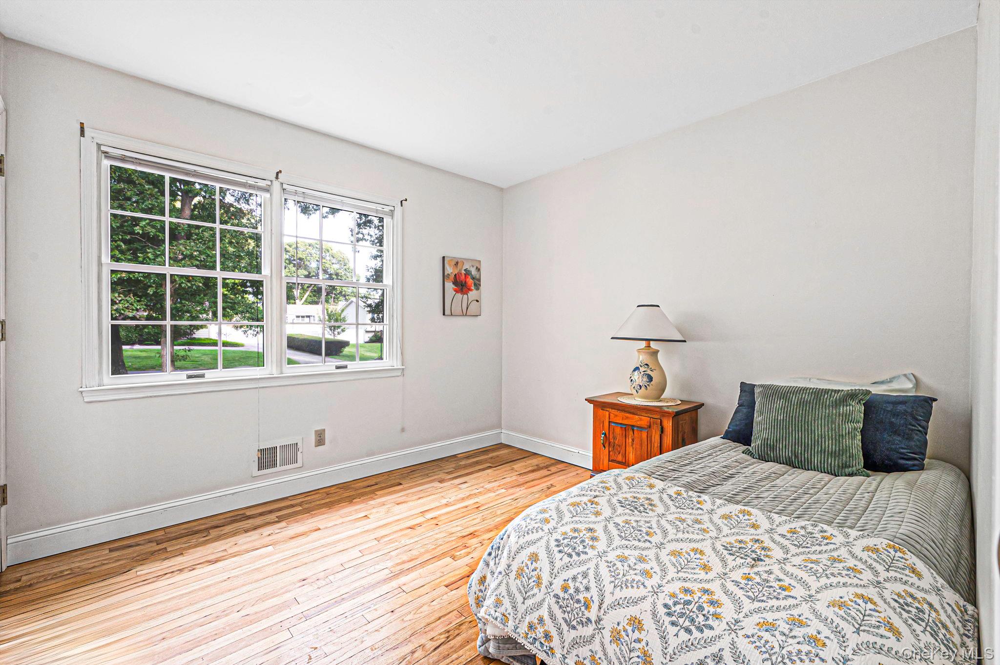 120 Midland Boulevard – For Sale photo 3