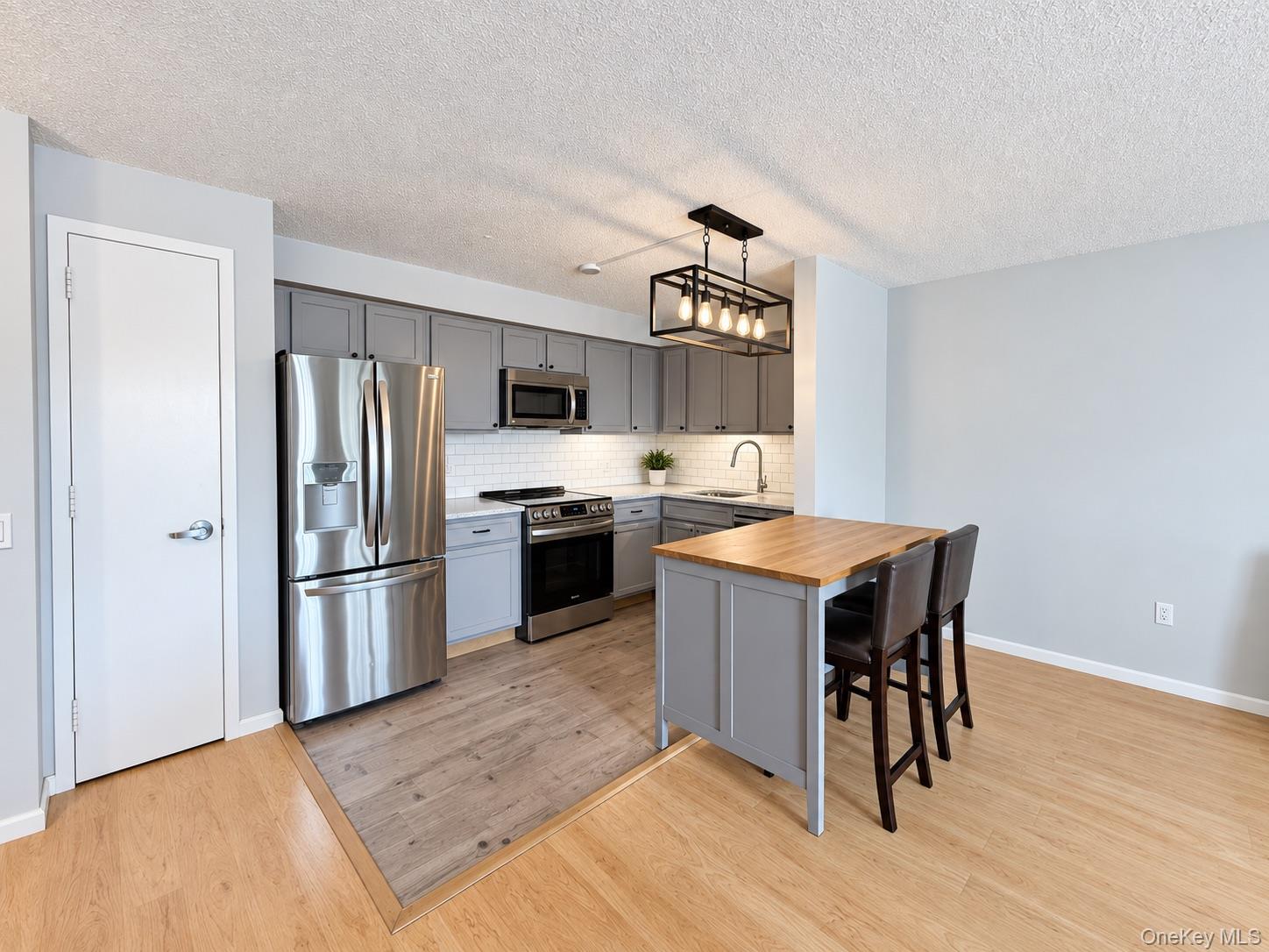 260 Beach 81st Street, Unit 3D photo 8