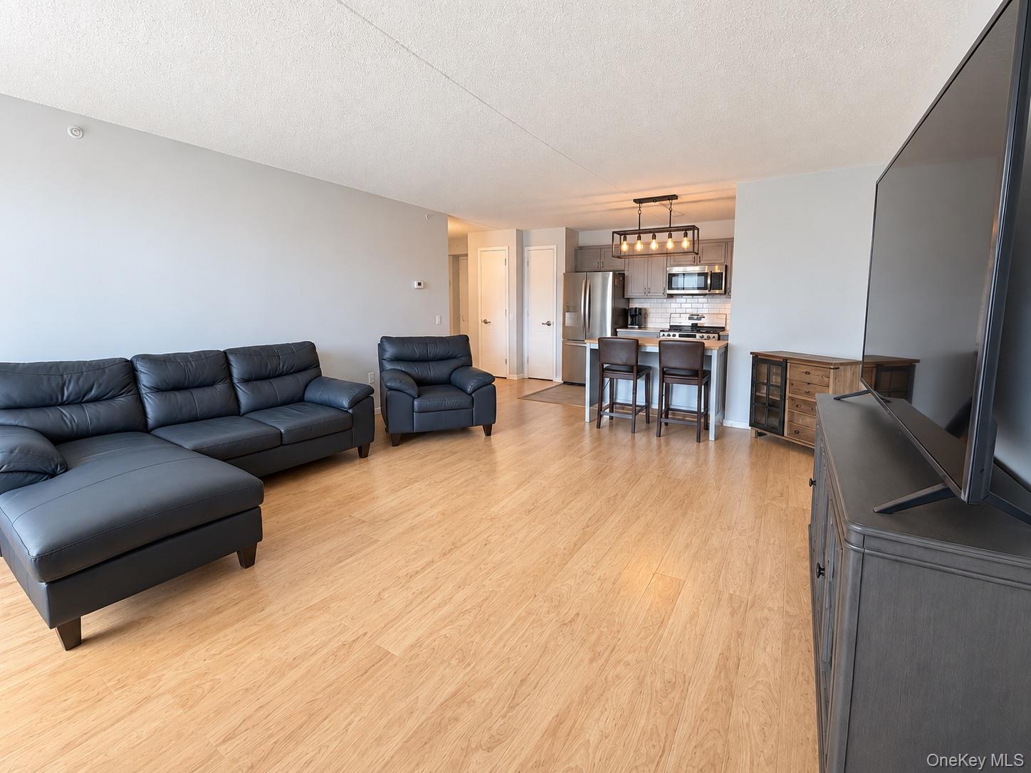 260 Beach 81st Street, Unit 3D photo 6