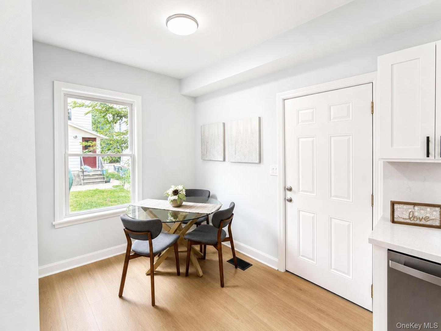 10 Field Street – For Sale photo 13