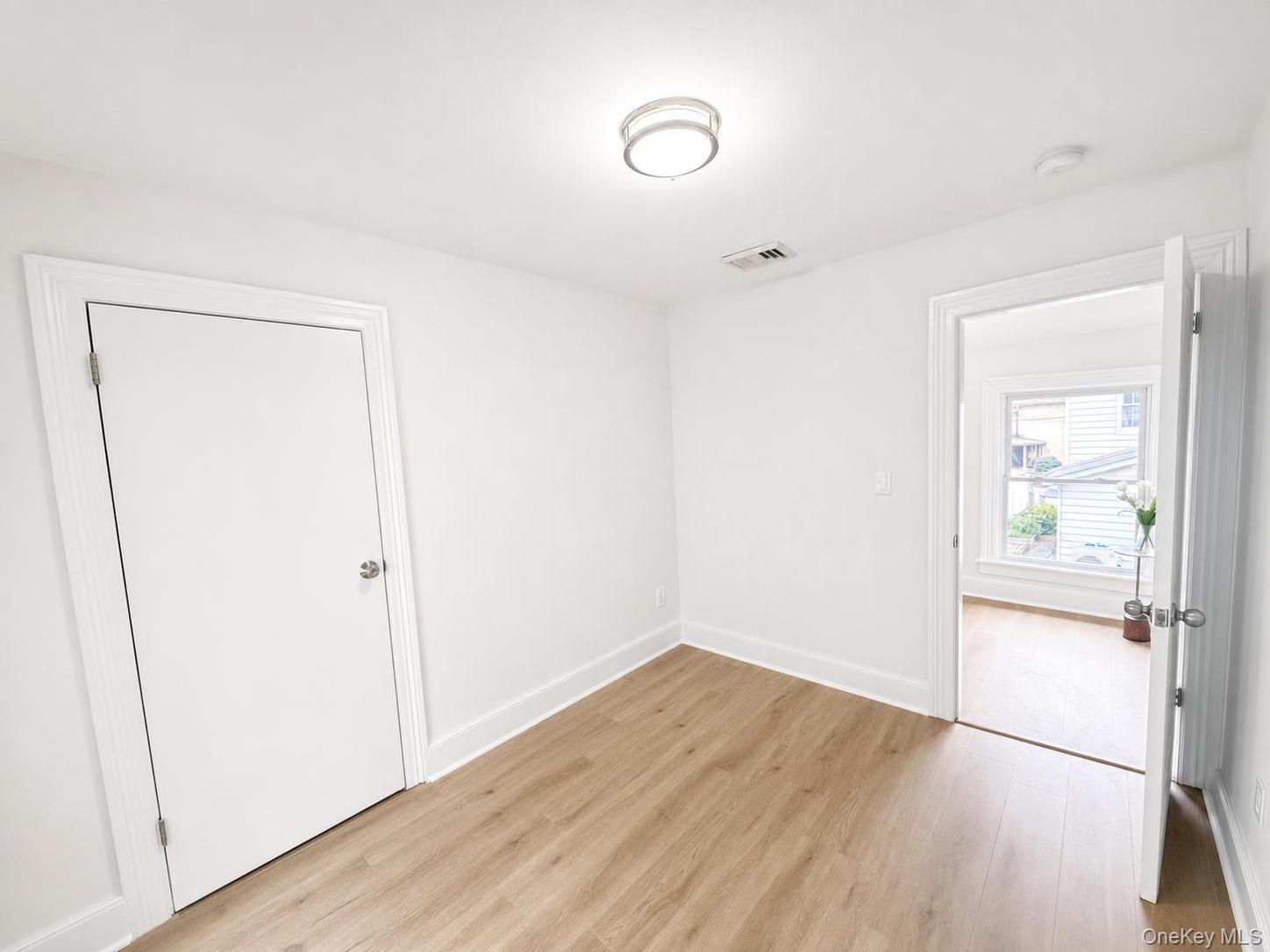 10 Field Street – For Sale photo 27