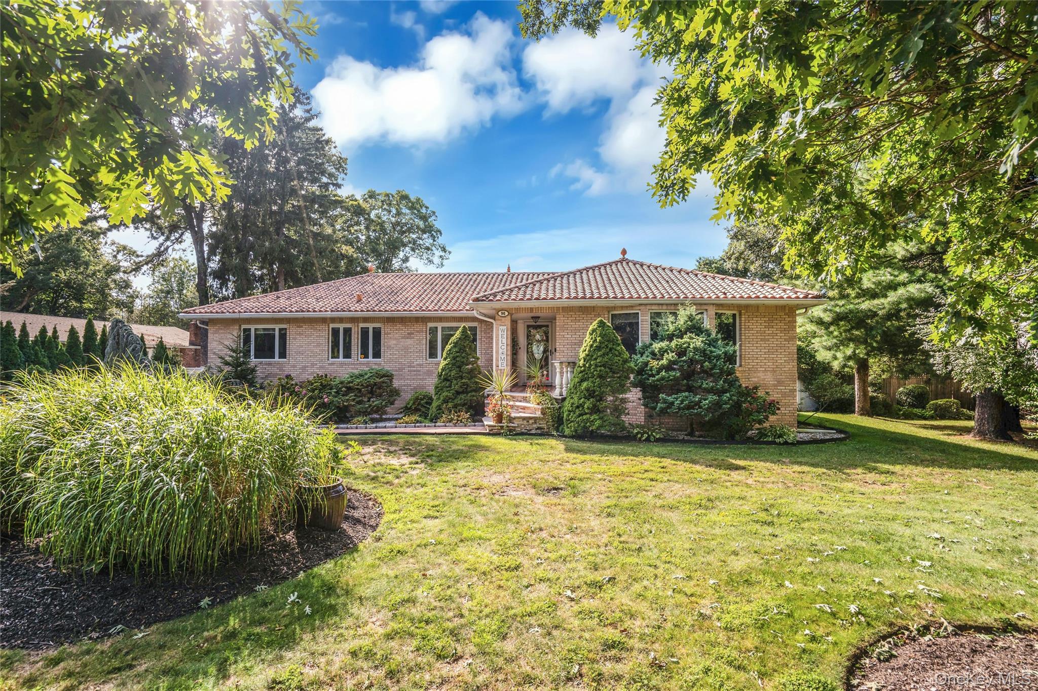 96 Mcculloch Drive – For Sale