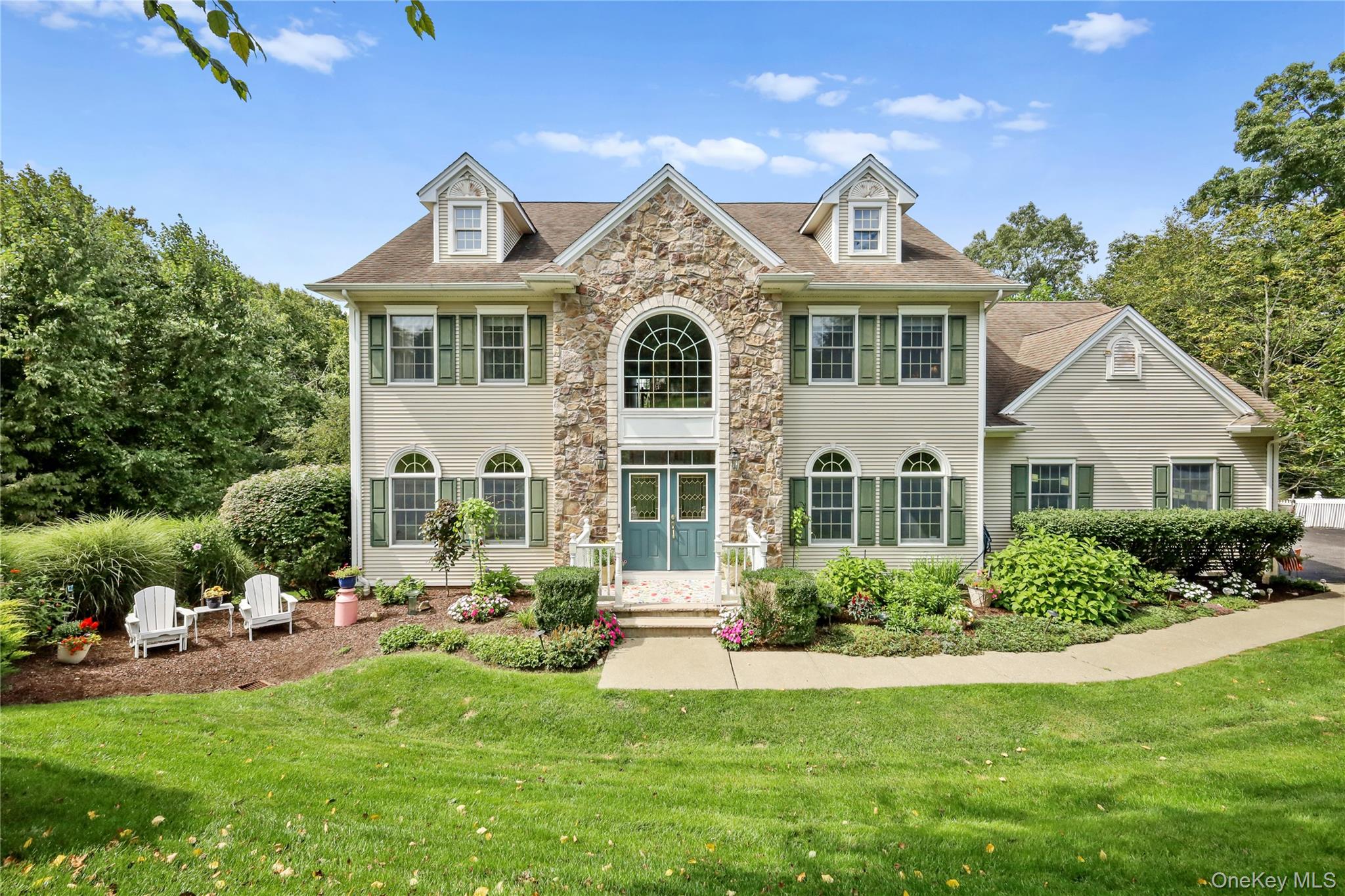 20 Parkview Circle – For Sale