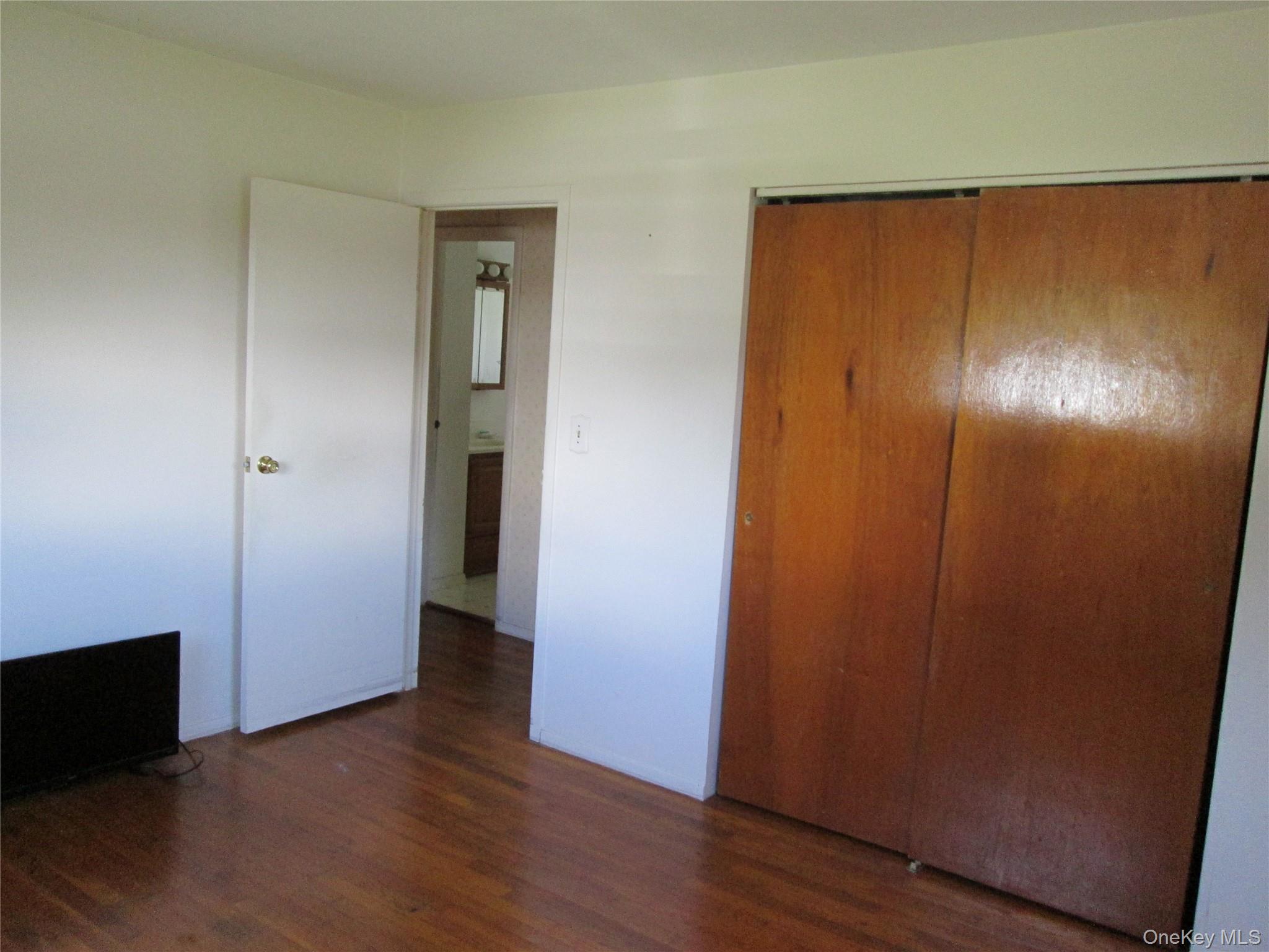 4 Barbara Lane – For Sale photo 8