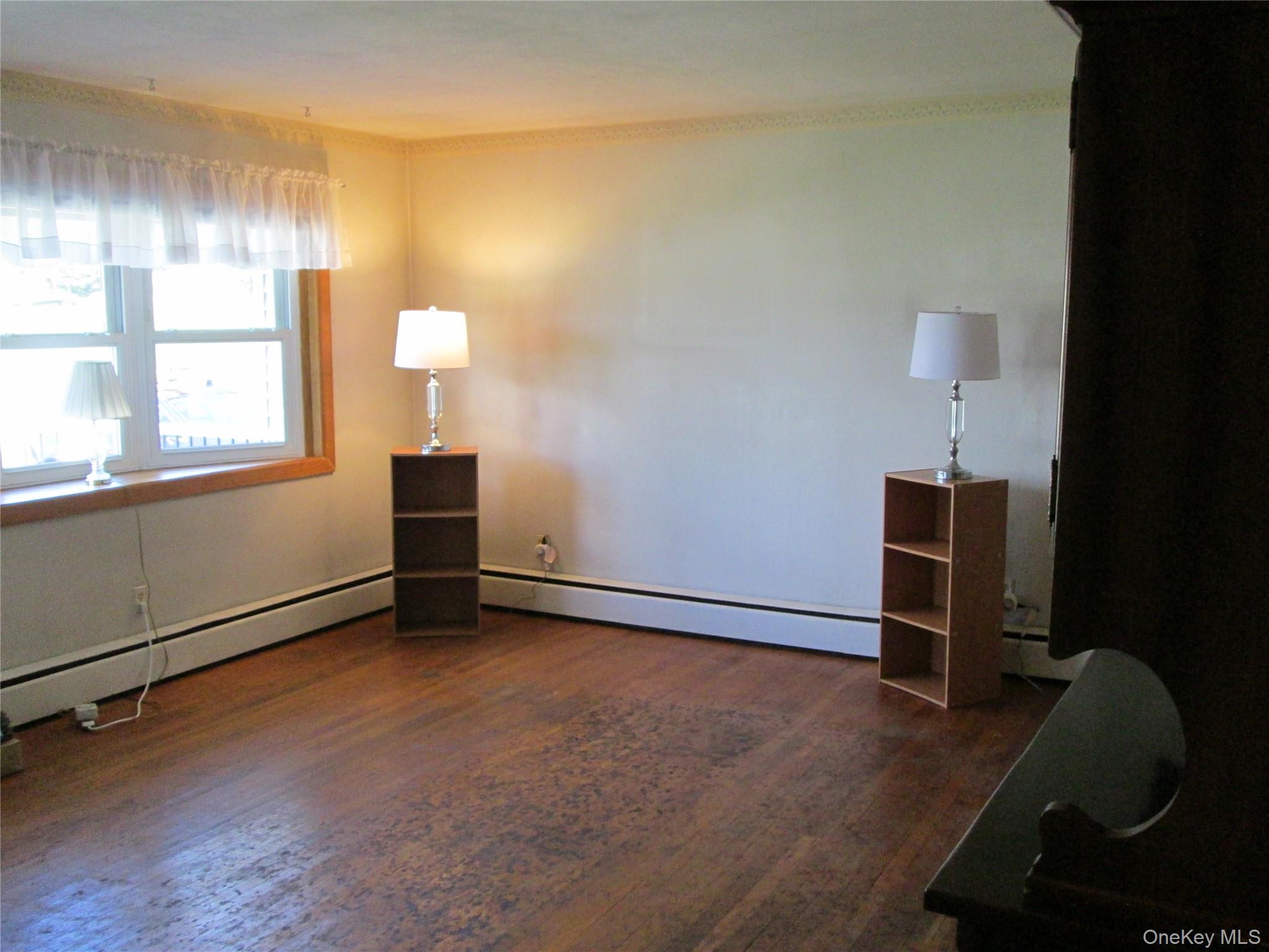 4 Barbara Lane – For Sale photo 4