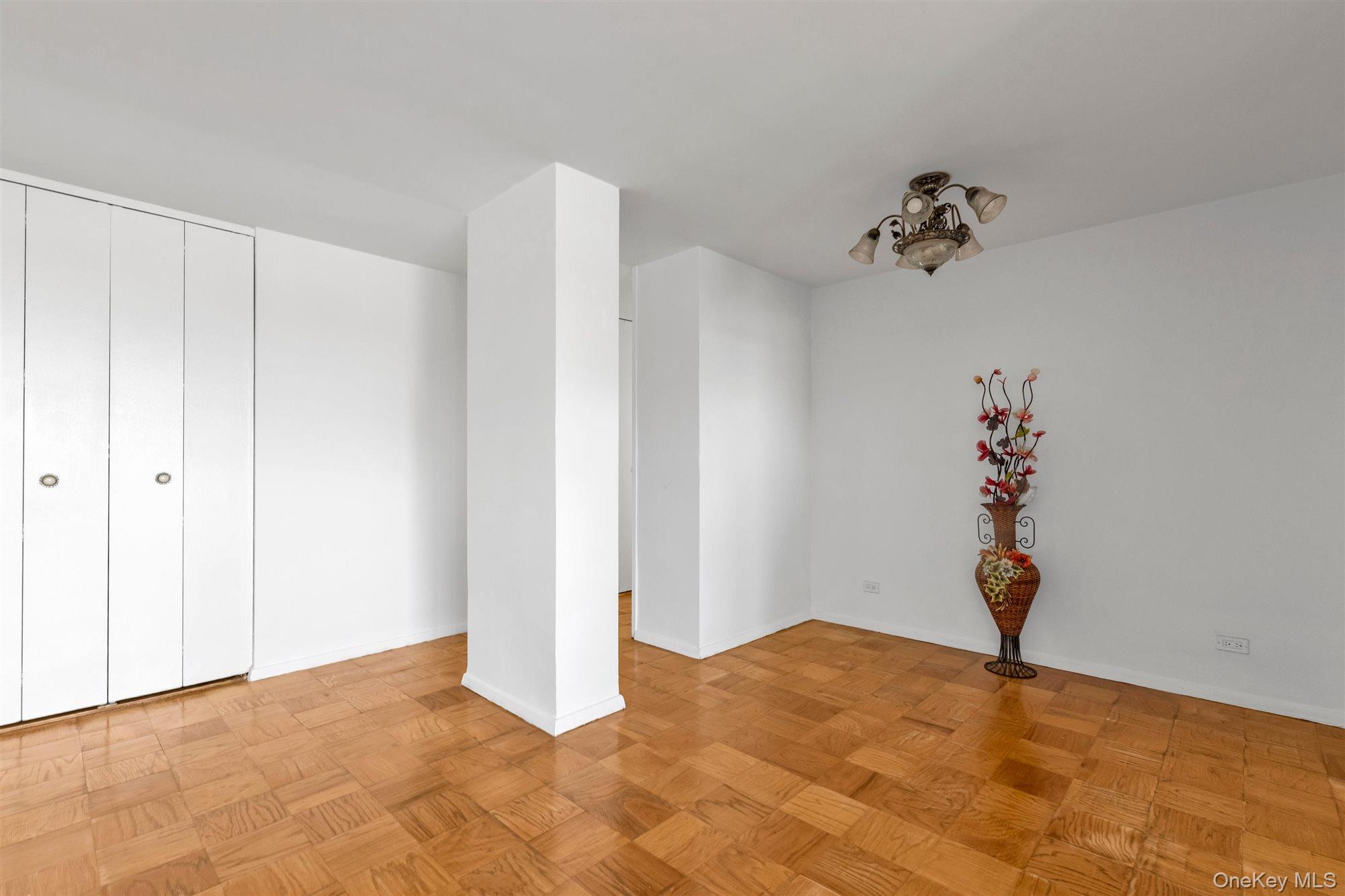 175-20 Wexford Terrace, Unit 4X photo 10