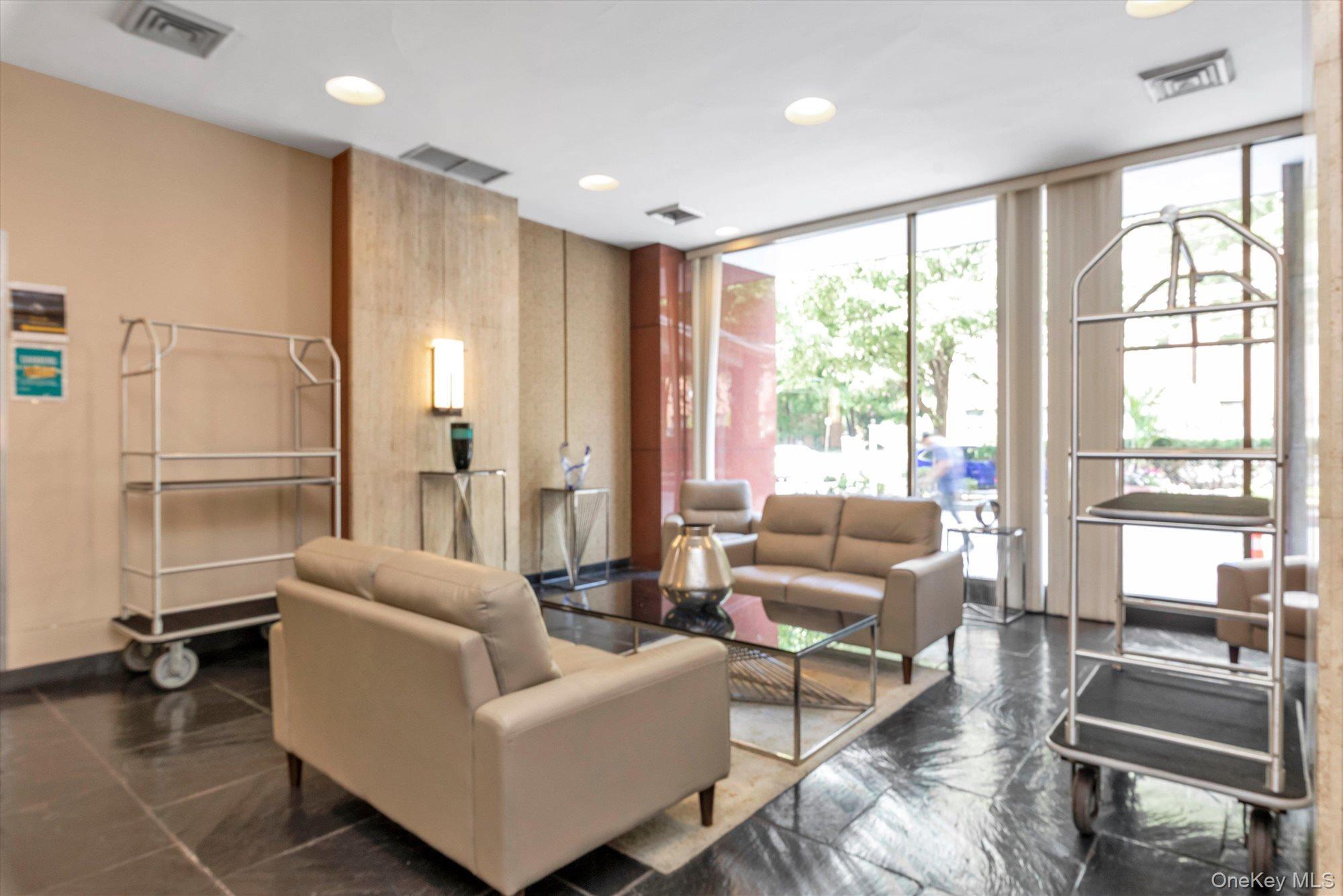 175-20 Wexford Terrace, Unit 4X photo 5
