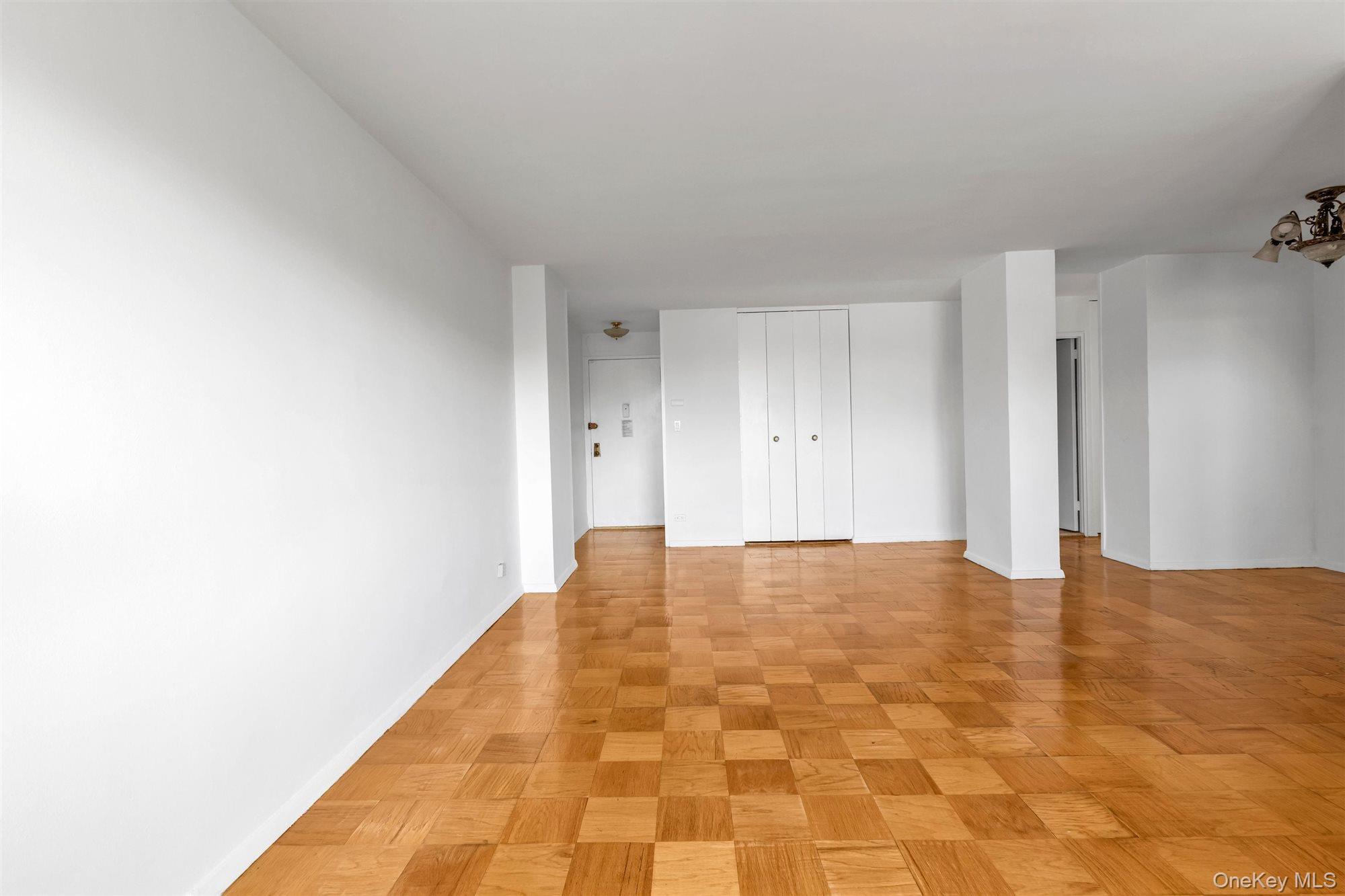 175-20 Wexford Terrace, Unit 4X photo 9