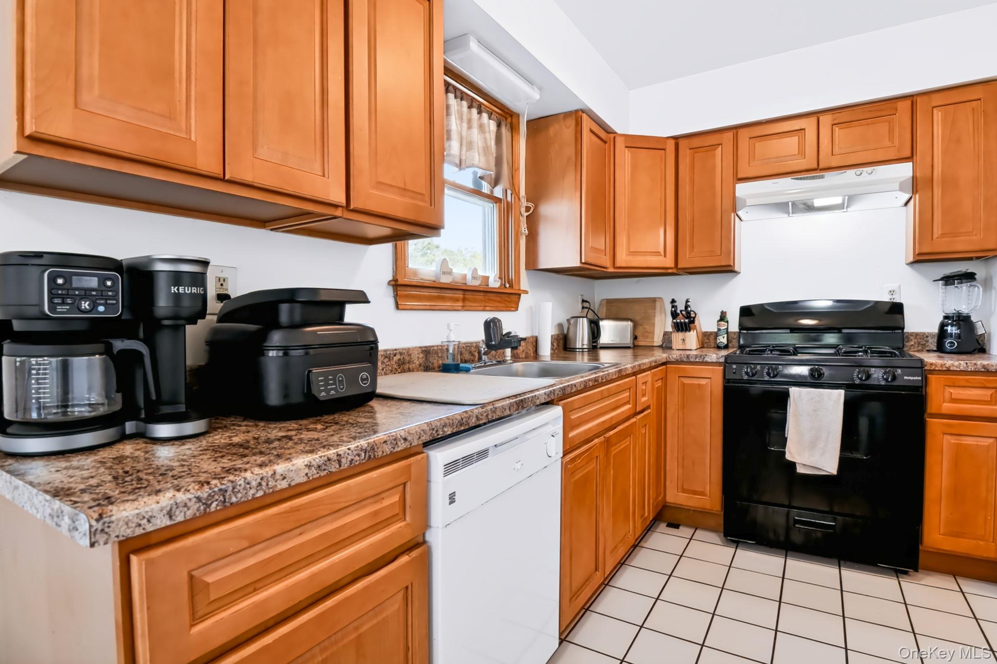 21 Darin Road – For Rent photo 14