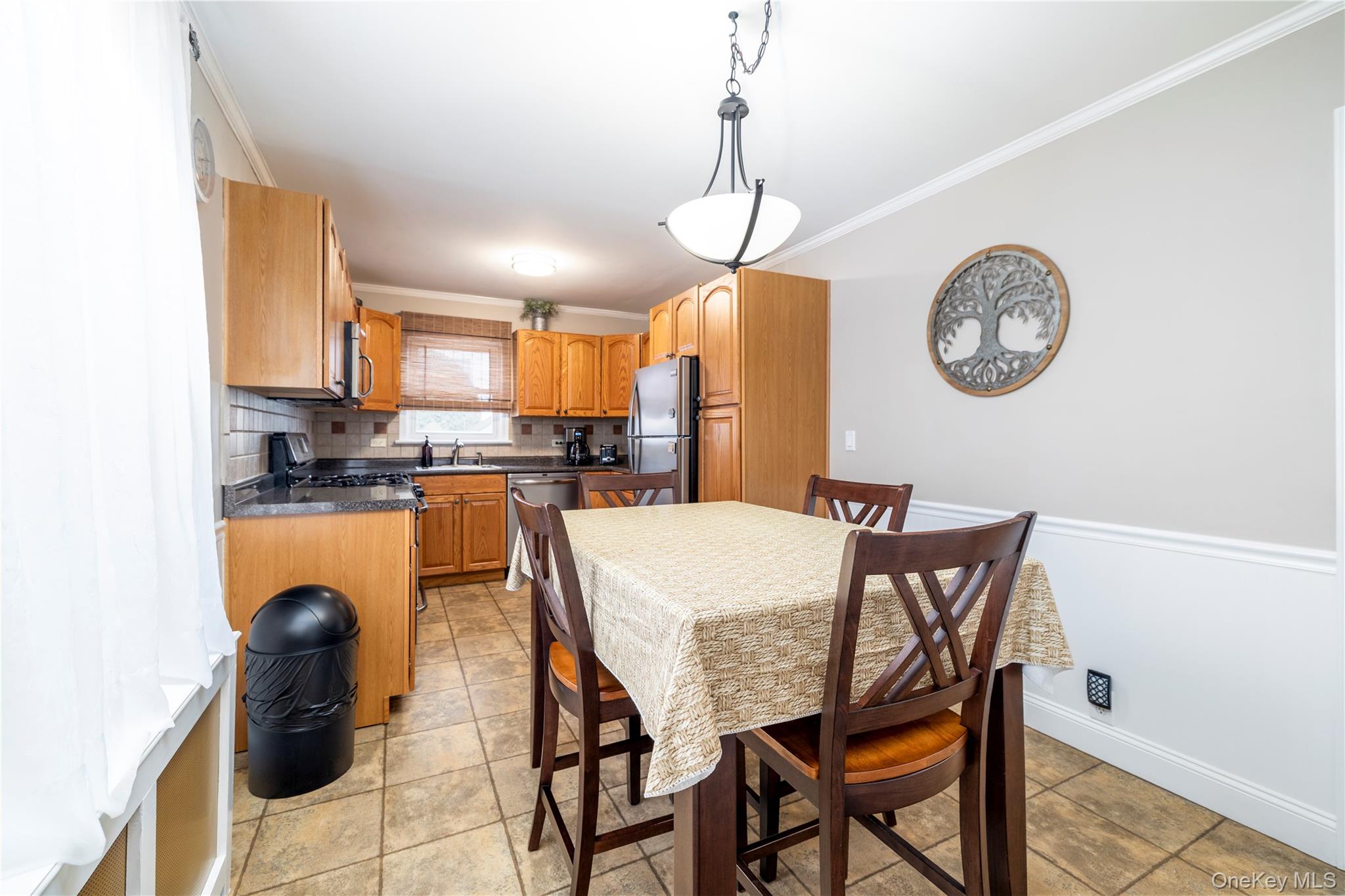 934 Hancock Street – For Sale photo 13