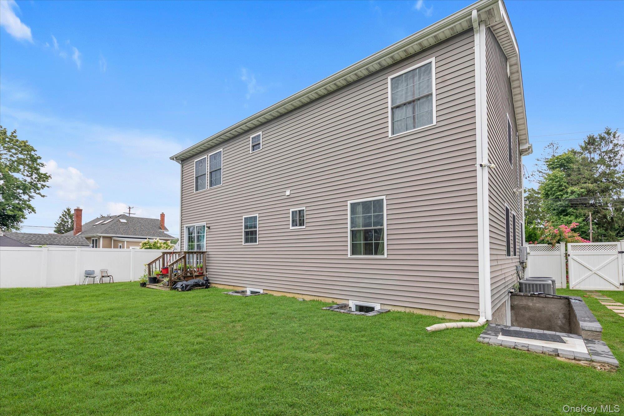 6 Belmont Court – For Sale photo 19