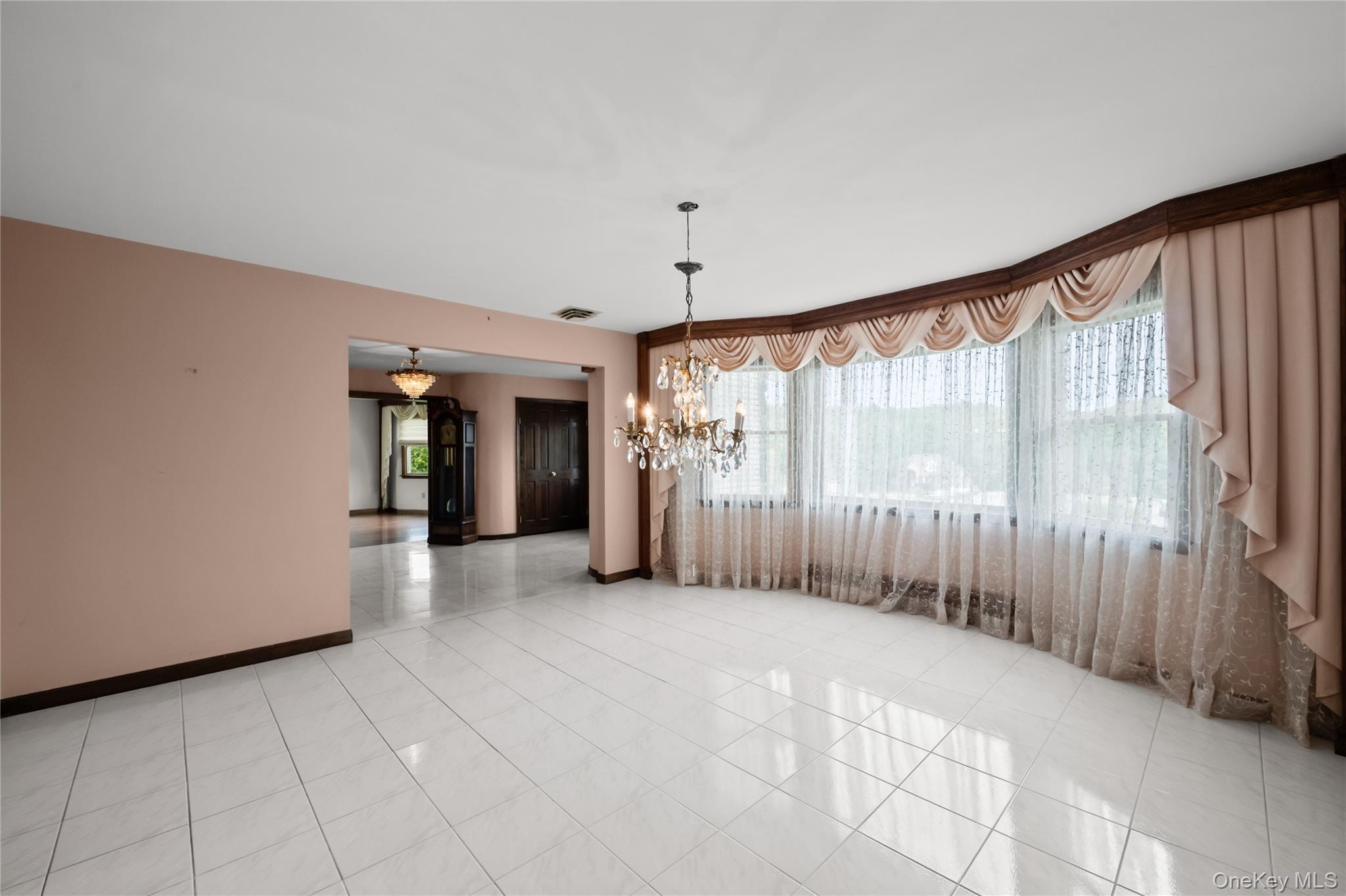 111 Ayr Road – For Sale photo 8