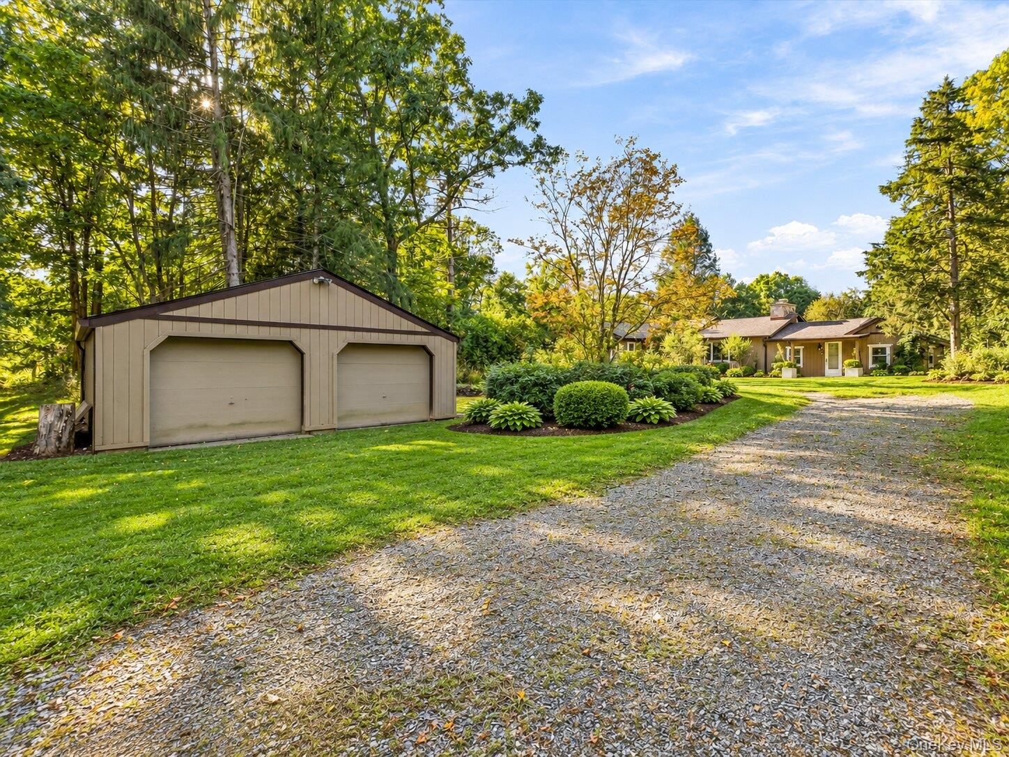 401 Ruskey Lane – For Sale photo 5