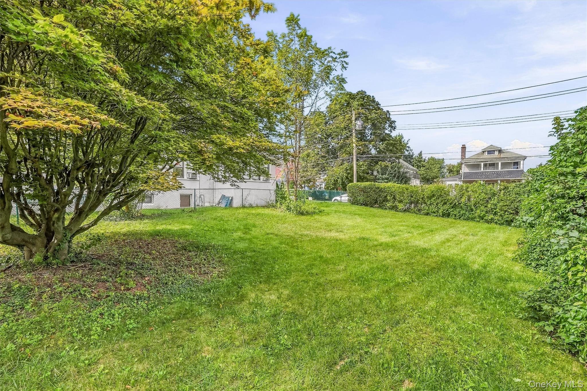 Vacant Florence Avenue – For Sale photo 5