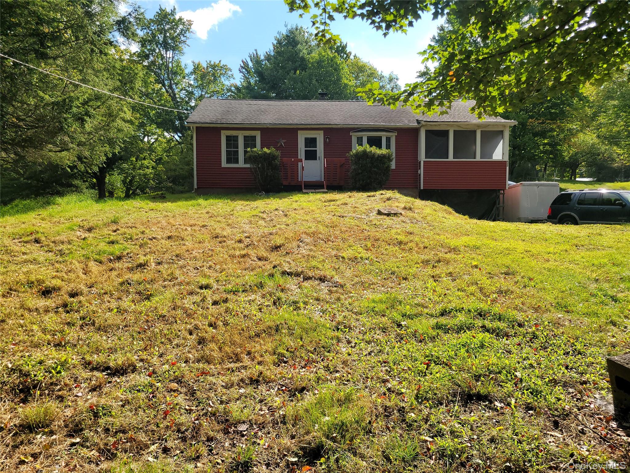 432 Southwoods Drive – For Sale