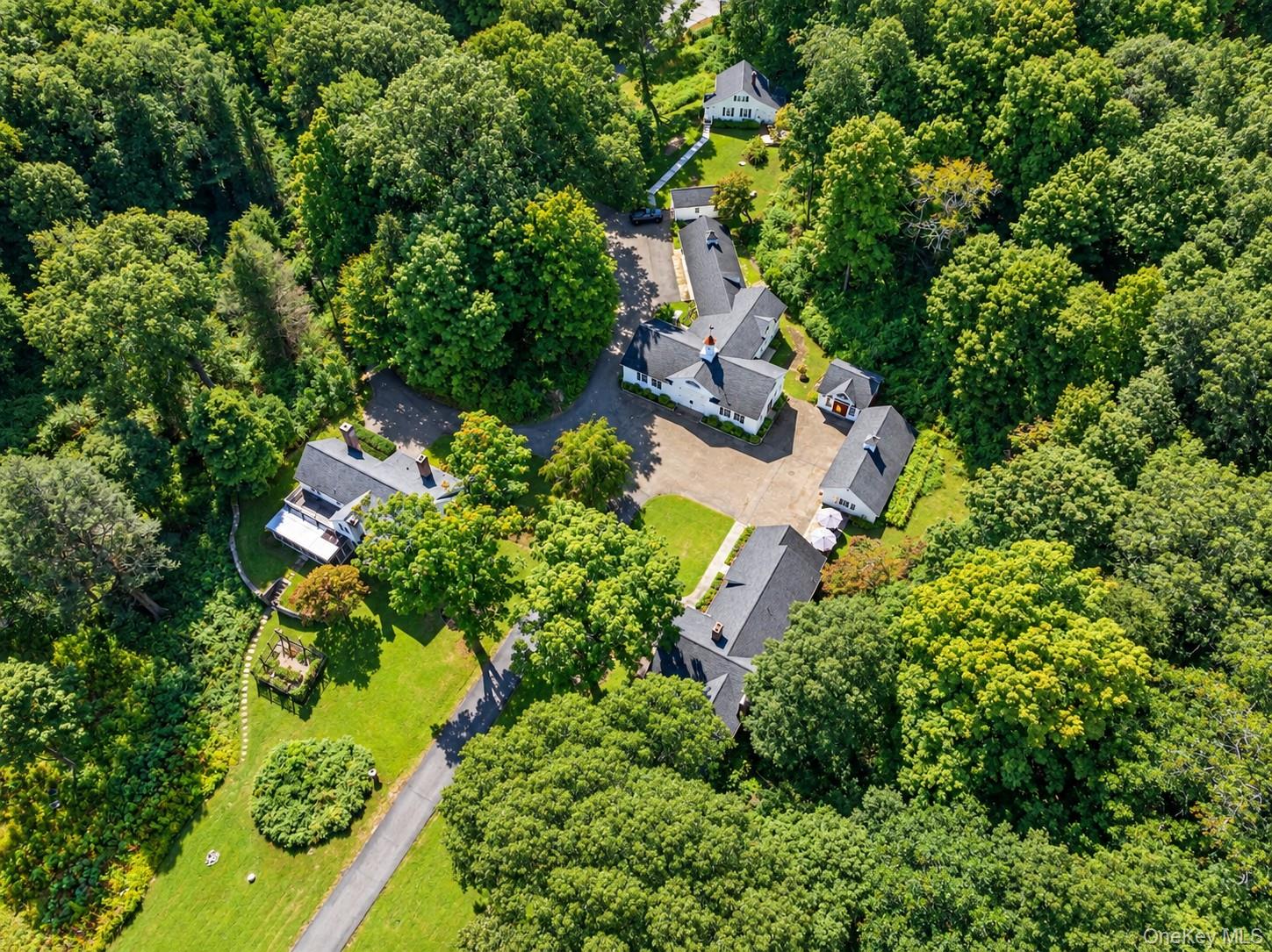 9 Cole Drive – For Sale