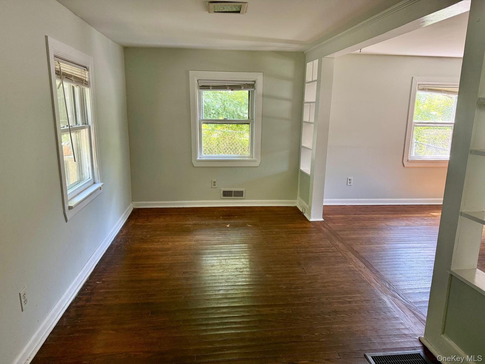 257 Orange Avenue – For Sale photo 4