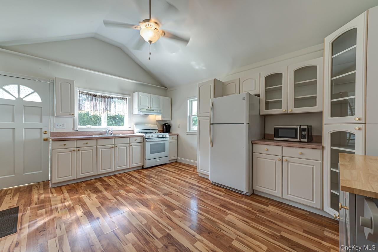 67 Joseph Place – For Sale photo 3