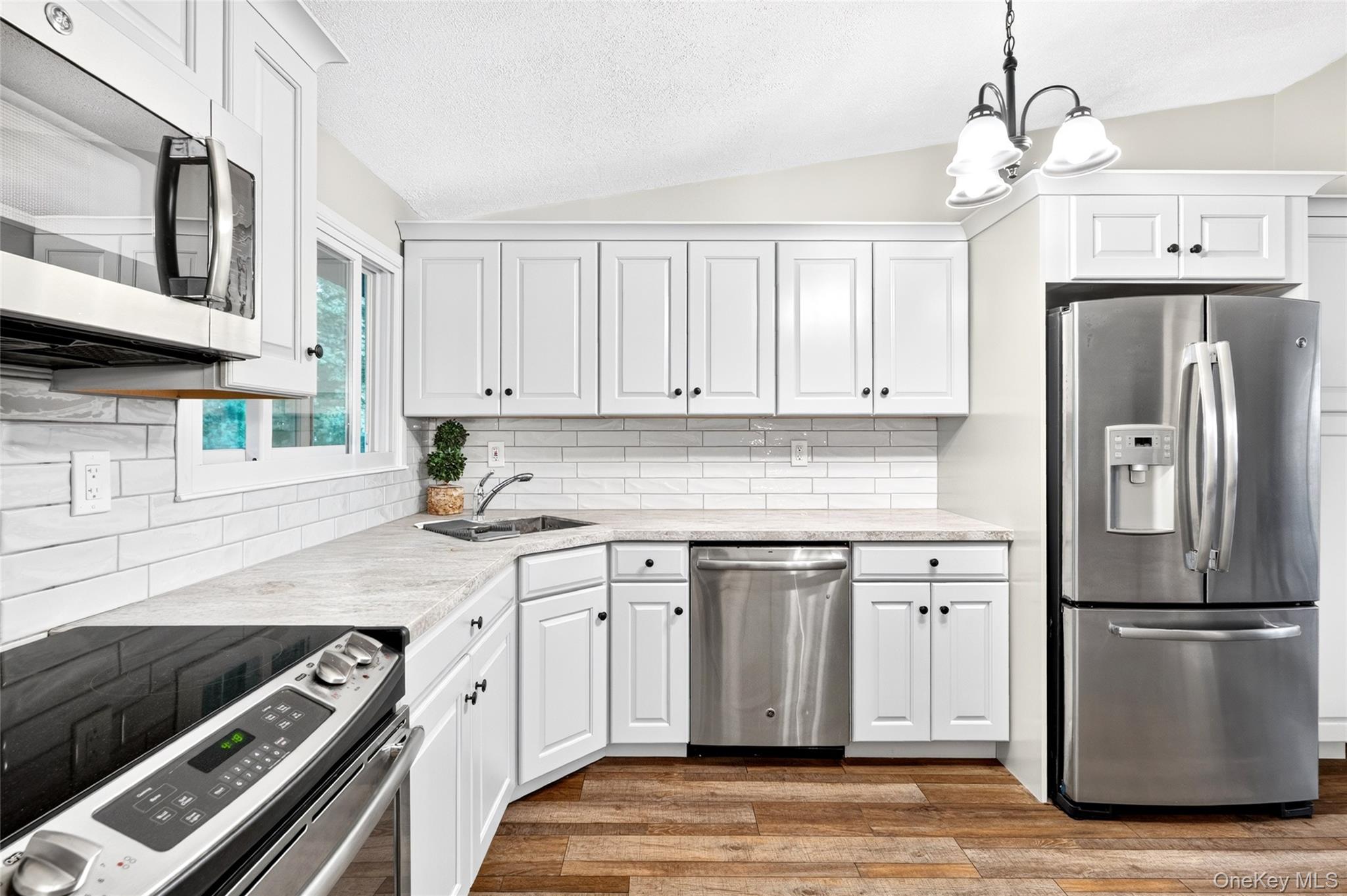 23 Howard Avenue – For Sale photo 16