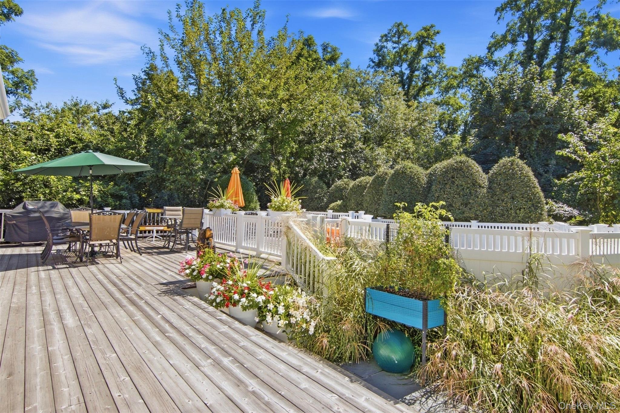 14 Seacliff Lane – For Sale photo 36