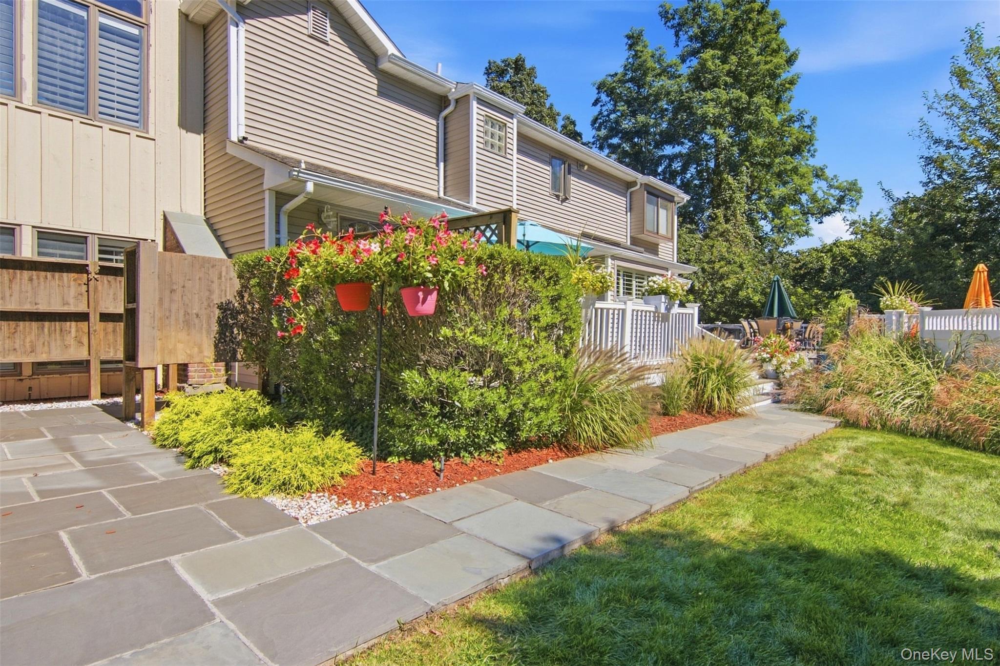 14 Seacliff Lane – For Sale photo 33