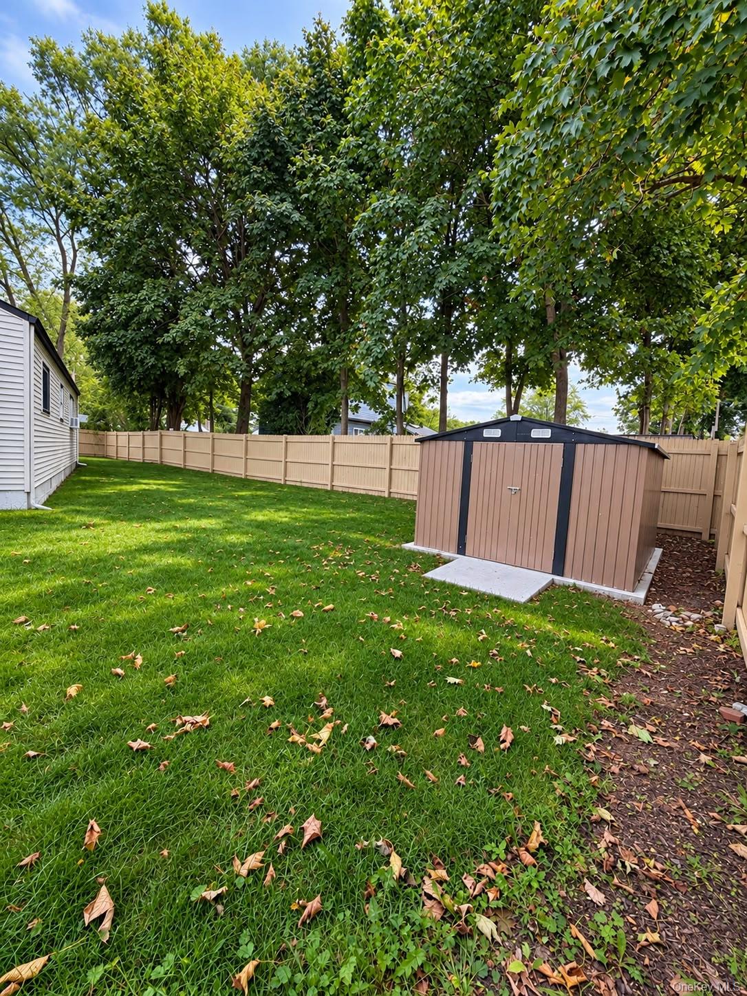 2602 Knickerbocker Avenue – For Sale photo 9